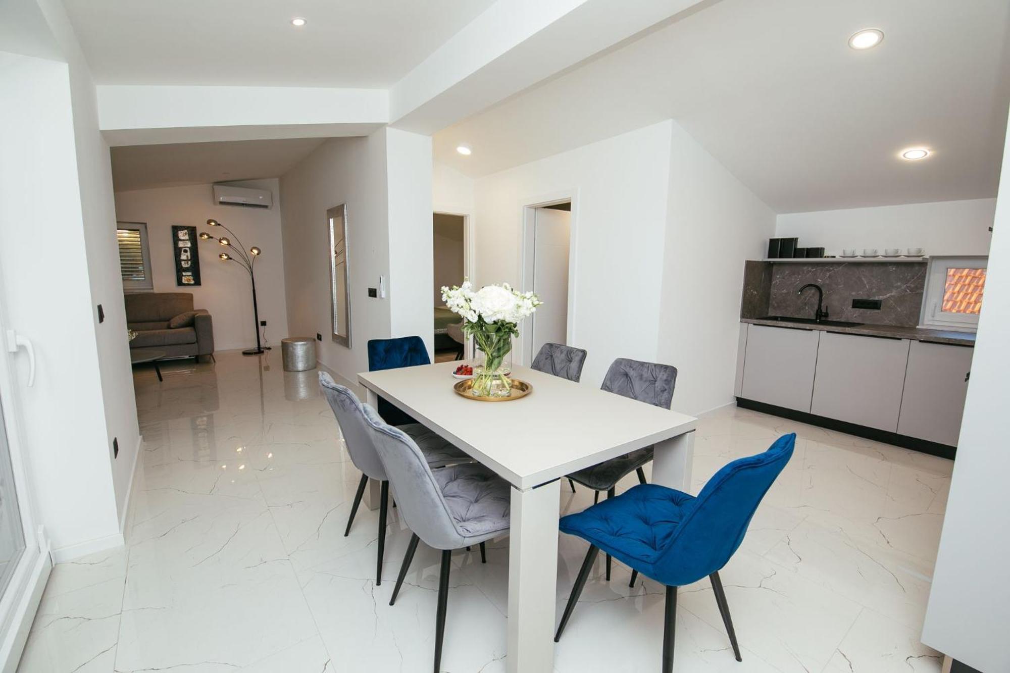 Didixi Apartments 파코스탄 외부 사진